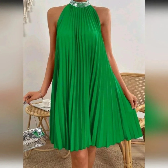 Contrast Sequin Pleated Halter Neck Dress - Picture 1 of 5